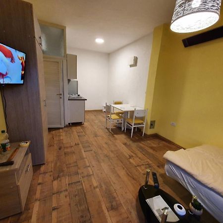 Apartmani Sarti Баня-Лука Екстер'єр фото