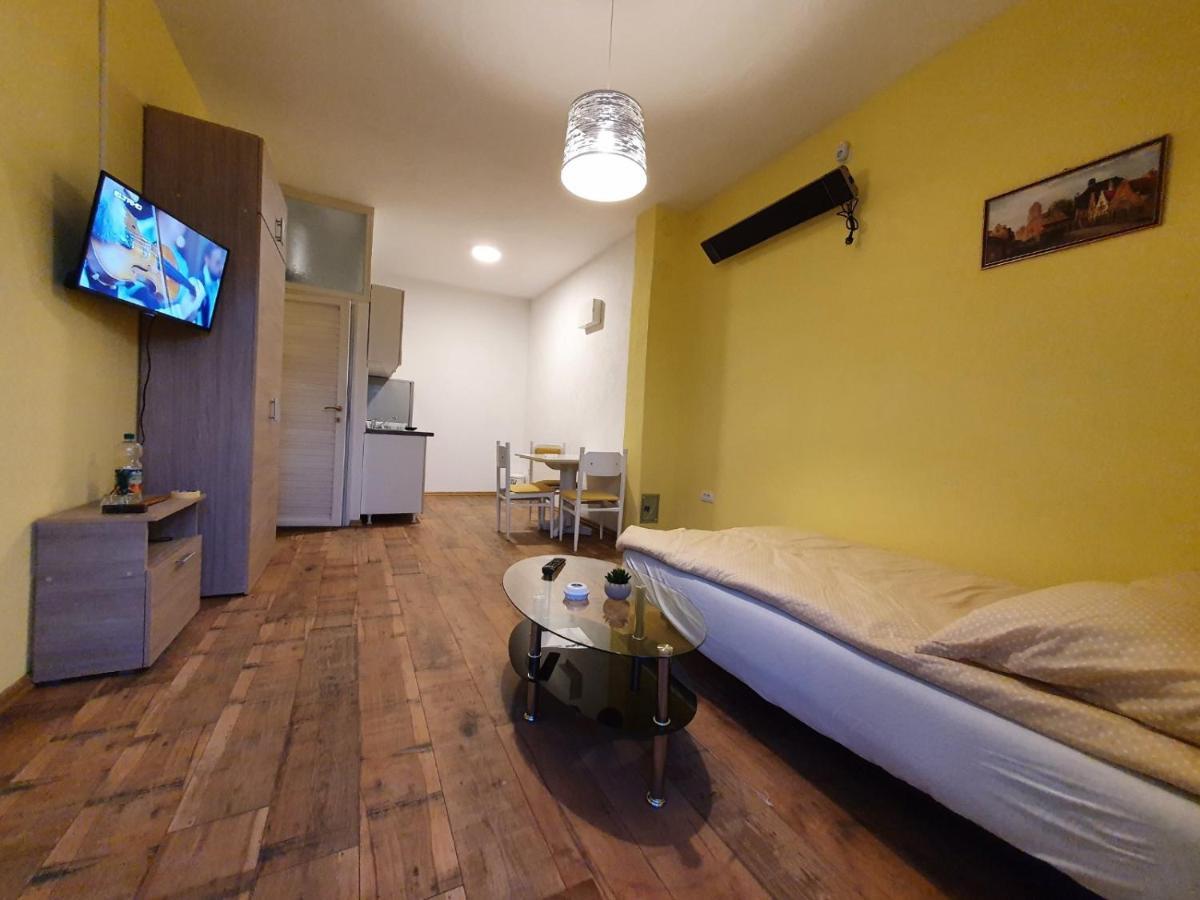 Apartmani Sarti Баня-Лука Екстер'єр фото