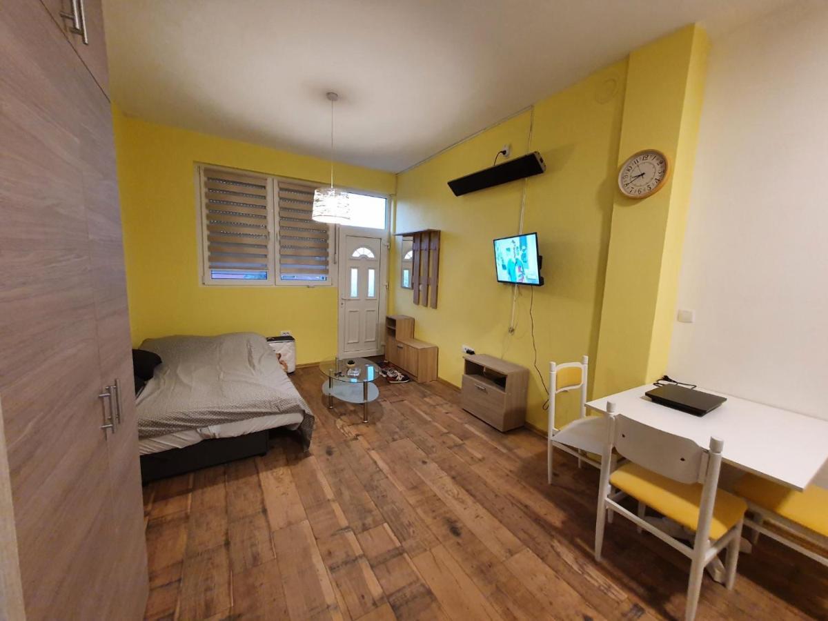 Apartmani Sarti Баня-Лука Екстер'єр фото